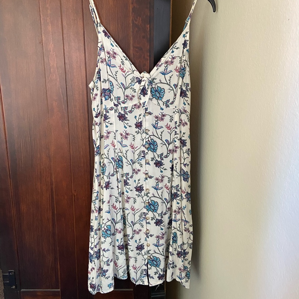 American Eagle flowered dress